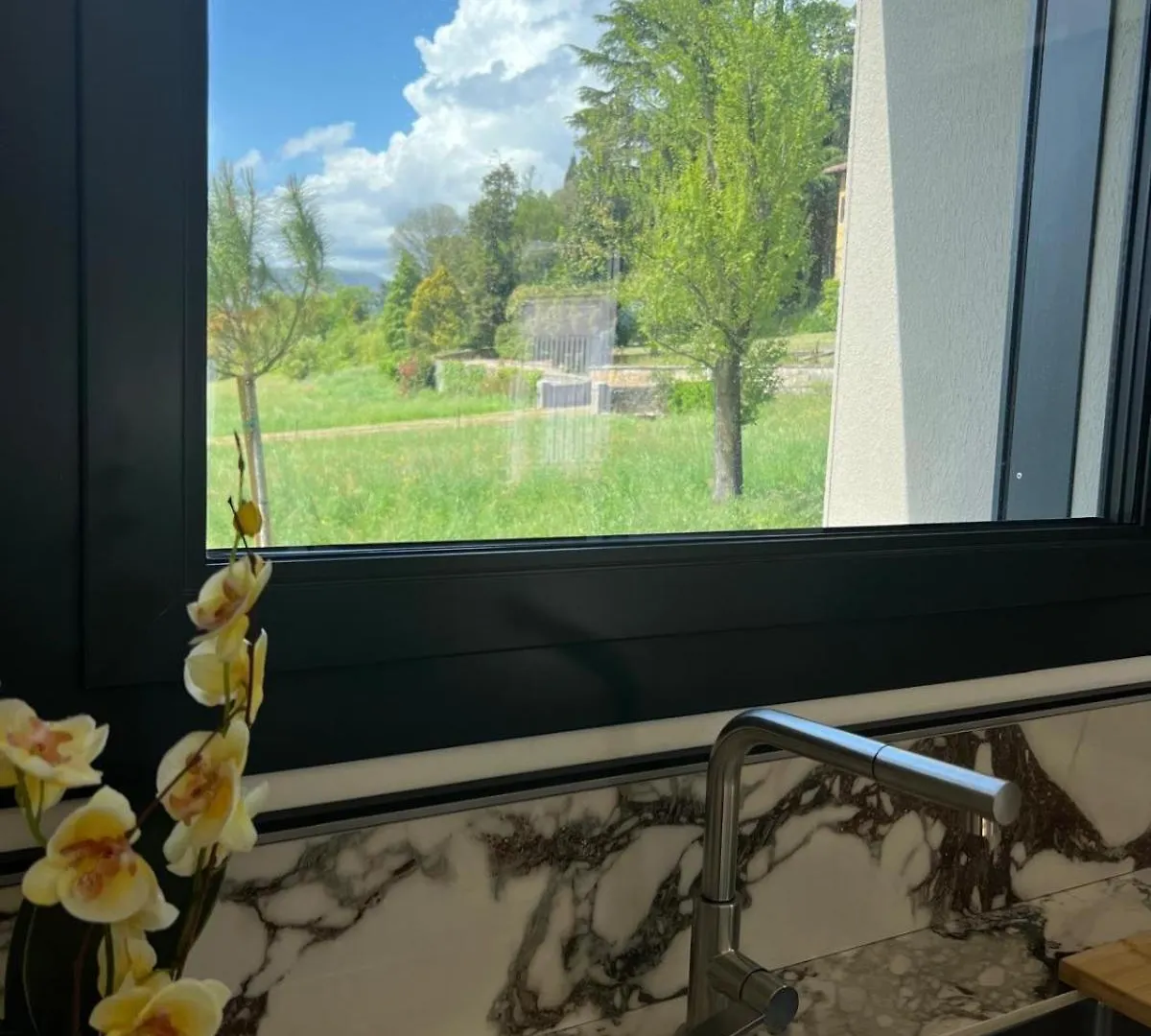 Exclusive Villa Perla & Swimming Pool Bovezzo 0*,  Италия